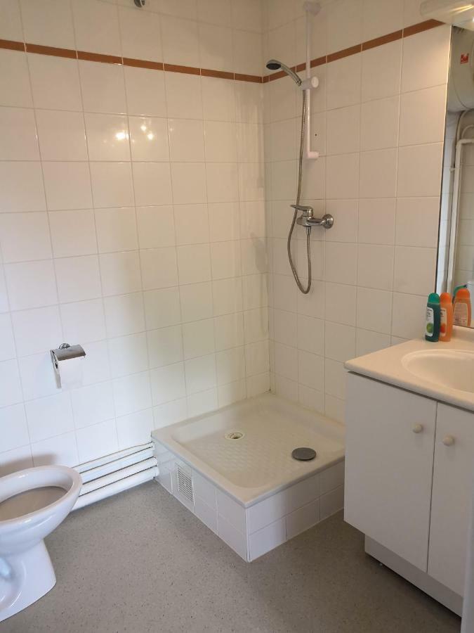 Studio lumineux 10 min à La Défense Rueil-Malmaison Extérieur photo